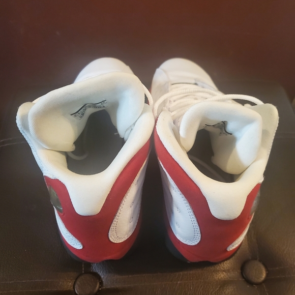 Air Jordan 13 Retro - Picture 3 of 5